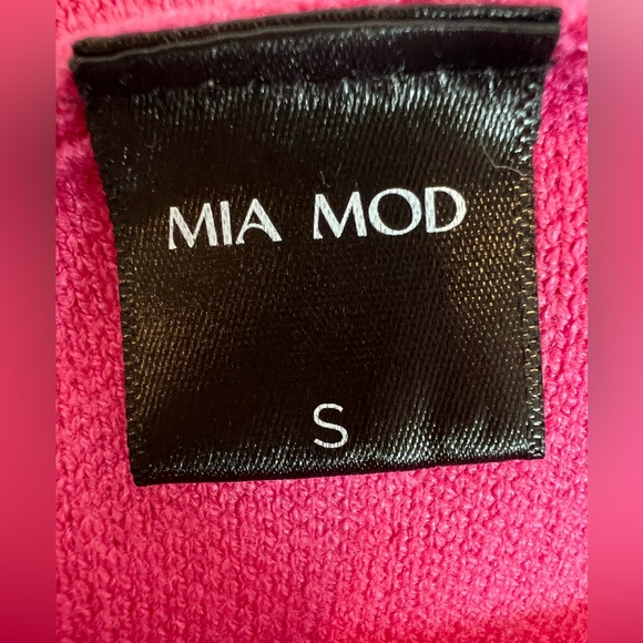 Summer pleated strawberry pink Skirt - Picture 5 of 7